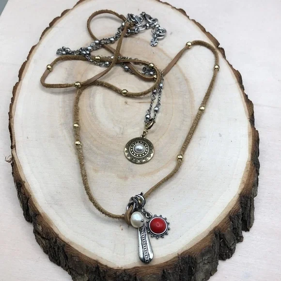 Lucky brand suede layered look charm pendant necklace free spirit festival. - Picture 1 of 5